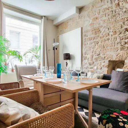 Cozy 1 Mezzanine & 1bedroom Louvre Moulins Free Netflix *